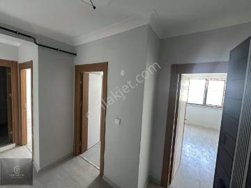 Yenimahallede Ara Kat Ayrı Mutfaklı Ferah 1+1 Kiralık Daire