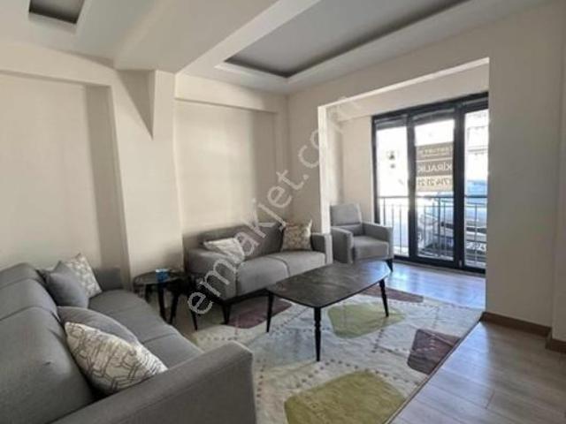 Yenimahallede Sıfır Binada Full Eşyalı, Büyük Balkonlu 1+1