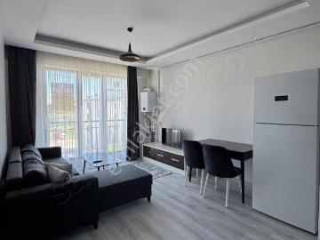 Yenimahallede Sıfır Eşyalı Geniş 1+1 Kiralık Daire