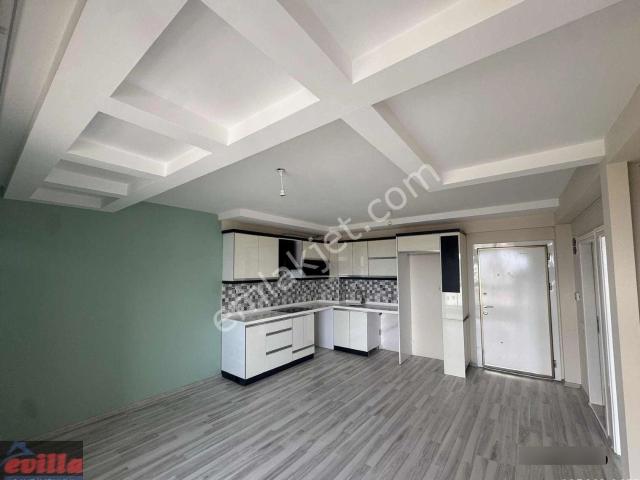 Yenimahallede 1+1 Deniz Manzaralı Eşyasız Kiralık Daire