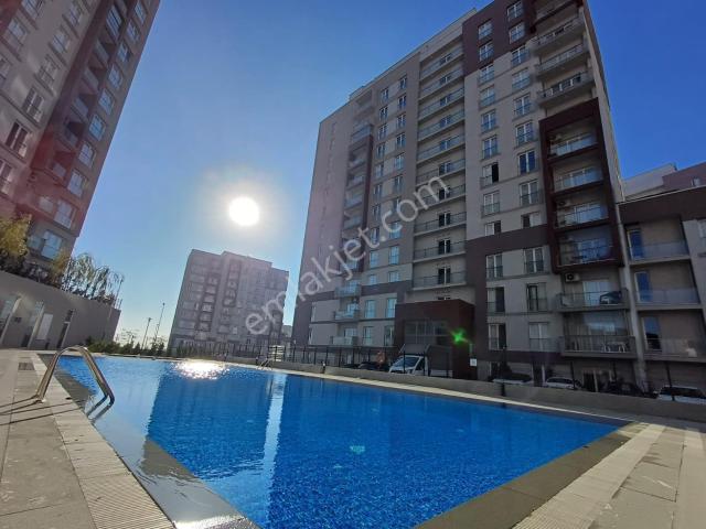 Yenitepe Evlerinde 3.etap Doğa Park Manzaralı Kiralık Daire 2+1