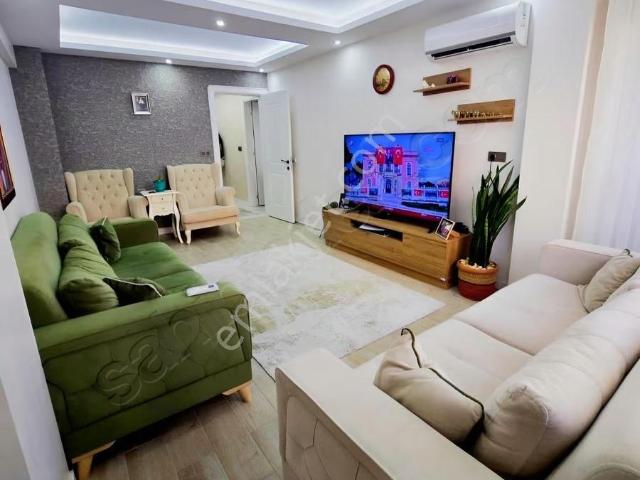 Yeniyol Üstü Ferah Kullanıma Sahip 3+1 Daire Fırsatı