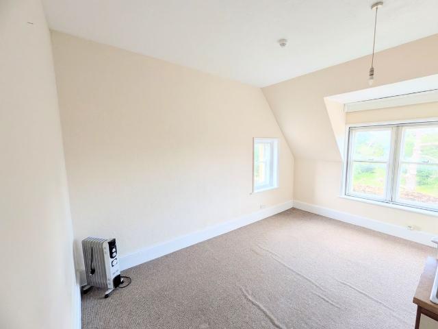 Yeovil BA22, Studio to rent, £420 pcm | PrimeLocation