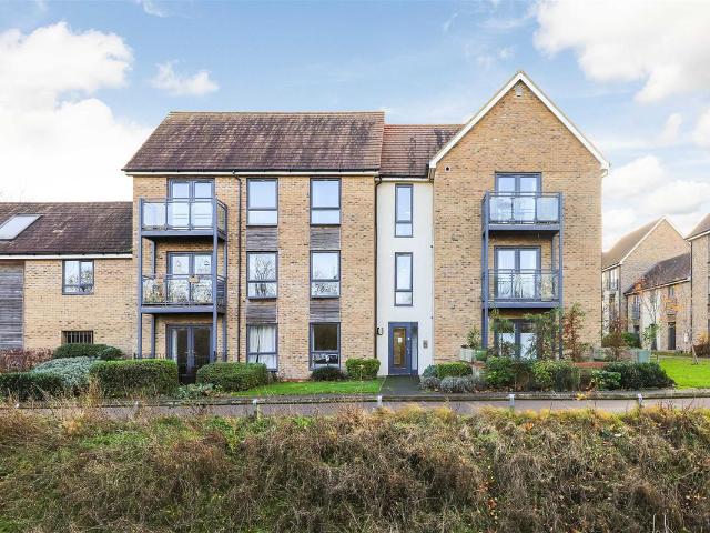 Yeoman Drive, Cambridge CB3, 2 bed flat to rent, £1,500 pcm | PrimeLocation