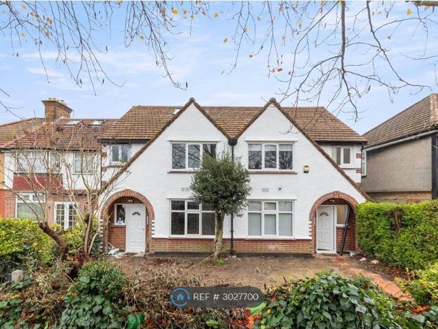 Yeading Lane, Hayes UB4, Studio to rent, £1,095 pcm | PrimeLocation