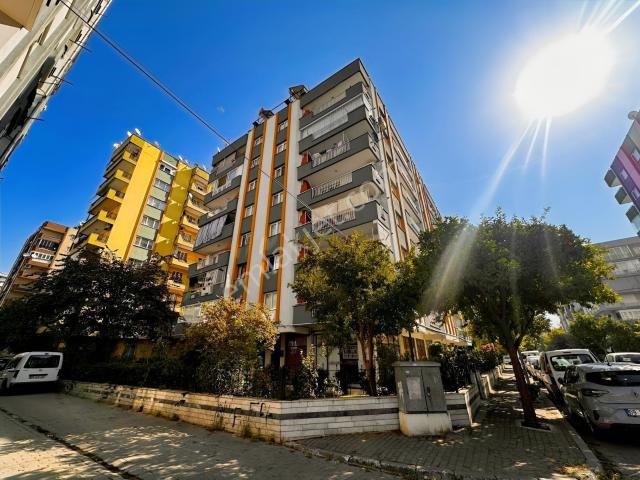 Yedieylül Mahallesi Merkezi Konumda Doğalgazlı Satılık 3+1 Daire