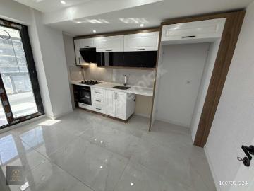 Yedieylül'de 2+1 Yerden Isıtmalı Otoparklı, Cam Balkon