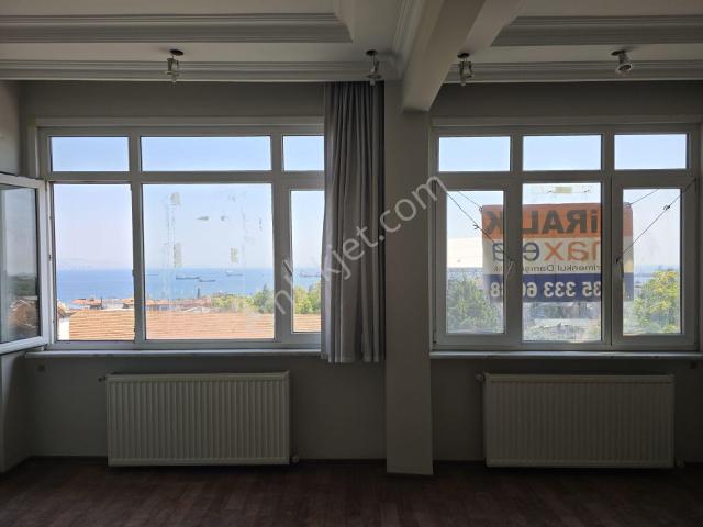 Yedikule'de Lebiderya Deniz Manzaralı, Yenilenmiş 82m2 2+1 Daire