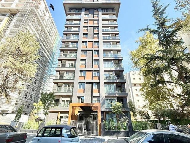 YELKEN'DEN ERENKÖY KAŞANELER'DE BAĞDAT'A YAKIN 3+1 BALKONLU EBEVEYNLİ SIFIR