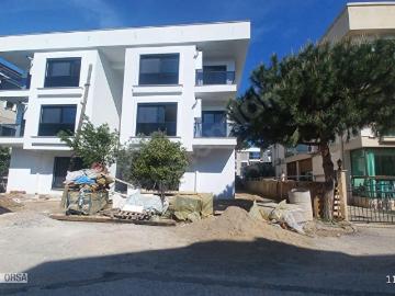 Yelkide Okullara Yakın, Bahçe,Ara,Üst Kat Sıfır Kiralık Daireler