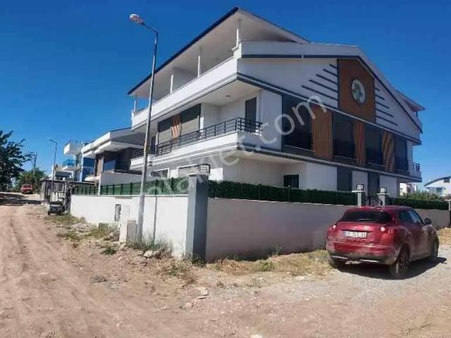 Yepyeni Villa Keyfi 4+1 Müstakil Giriş