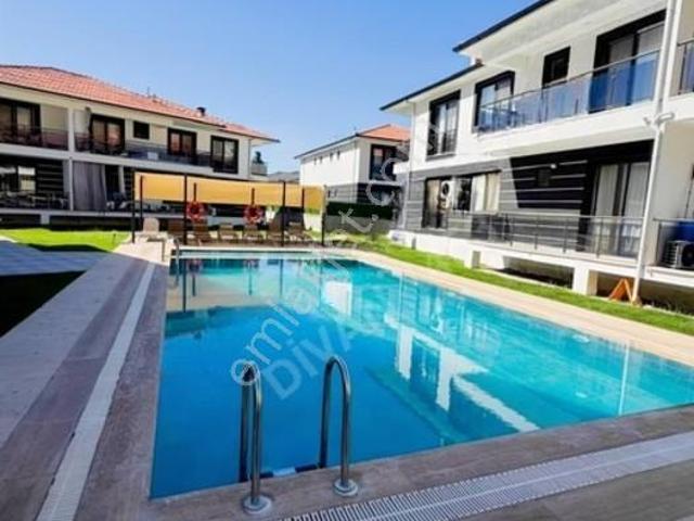 Yerbelende Havuzlu Satılık Villa