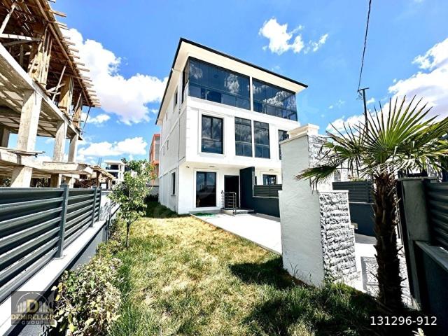 YERDEN ISITMA CİFT EBEVEYİN BANYOLU FULL DENİZ MNZ 4+1 YAZLIK