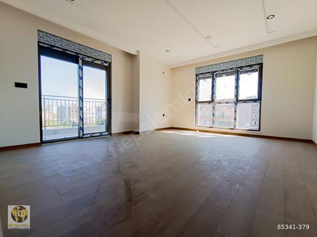 YERDEN ISITMALI MODERN YAPI 2+1 SIFIR DAİRE