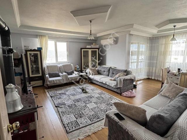 Yerkesik 3+1 Manzaralı Satılık Geniş Ferah Daire