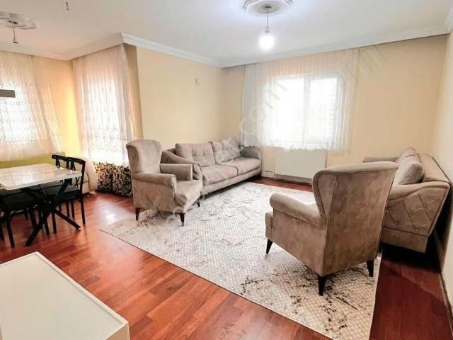 Yerkesik Denizciler Sitesinde 3+1 Ebeveyn Banyolu Daire