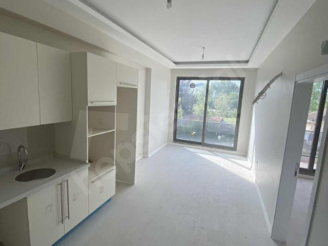 YERLİTÜRK'TEN MERKEZ DERE MH SİTE İÇİNDE KİRALIK 1+1 DAİRE