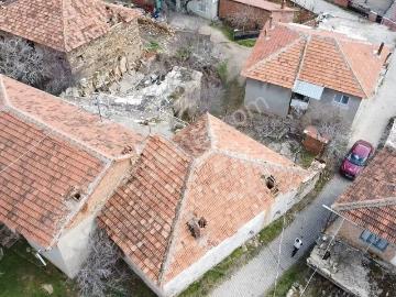 Yerli Gayrimenkul'den Uşak karahallı Külköy De Taş Ev