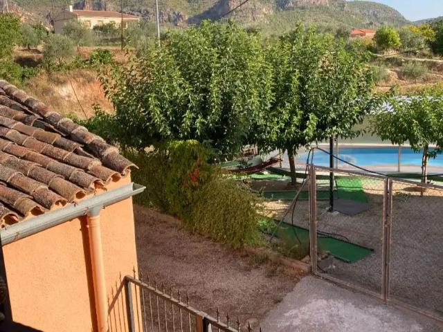 Yeste