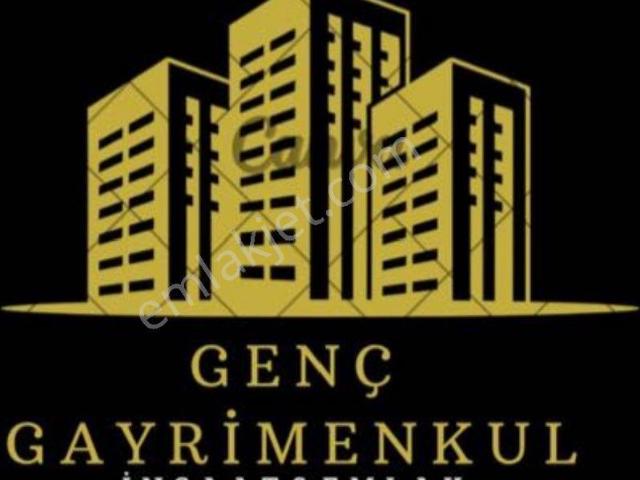 Yesıl Mah De Mustakıl Trıpleks Vılla 5+1