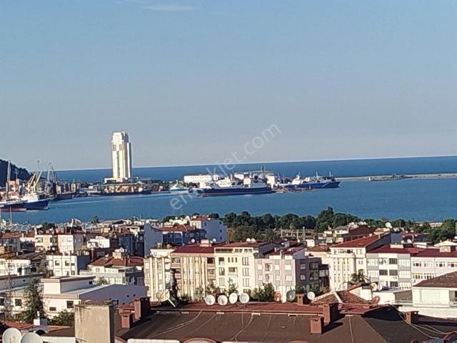 Yeski Emlâk İnşaattan Satılık Caddeye Cephe Deniz Manzaralı 3+1 Masrafsız