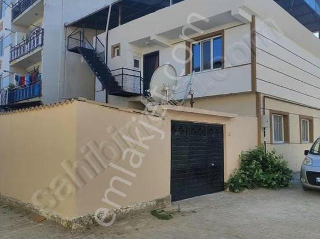 Yetiş'ten 165m2 Arsası,2 Katlı Ayrı Girişli Bina