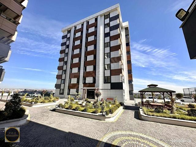 YETKİLİ EMLAKÇI'DAN İBNİ SİNA'DA ULTRALÜKS 3.5+1 SATILIK DAİRE