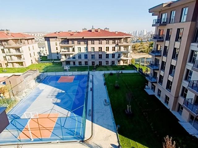 YETKİLİ EMLAK OFİSİNDEN NEZİHPARK BAHÇEKENT 3+1 KİRALIK ARA KAT