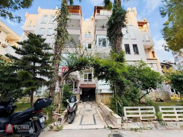 Yetkin'den Cumhuriyet Mah. 4+1 Düzayak200m2kiralıkdaire