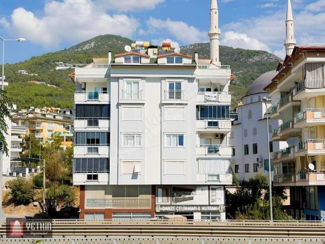 Yetkin'den Fığla Mah. 6+1 300m2 Dublex Kiralık Daire
