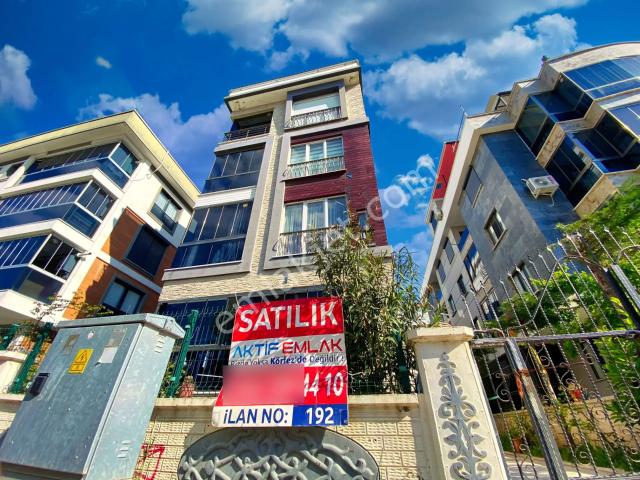 Yetkisi Aktiften Akçay'da Merkezi Konumda 3 Yıllık Ön Cephe Eşyalı Doğalgazlı 1+1 Daire