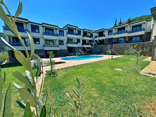 Yetkisi Uytundan Taylıelinde Panoramik Deniz Manzaralı 3+1villa