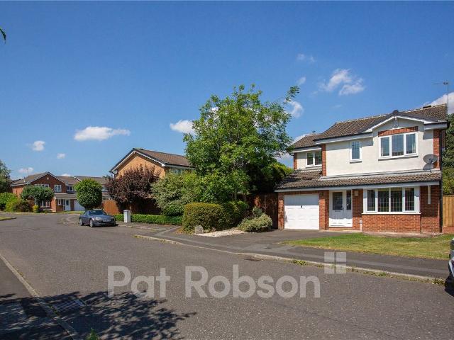 Yetlington Drive, Gosforth, Newcastle Upon Tyne NE3, 4 bed detached house to rent, £1,800 pcm | PrimeLocation
