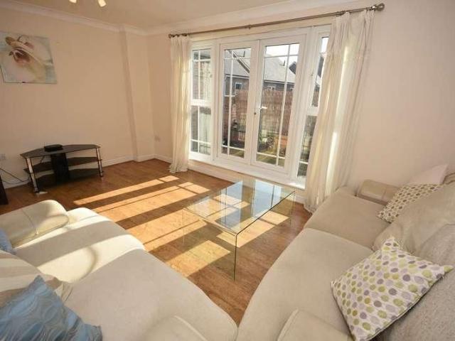 Yew Street, Hulme, Manchester, M15