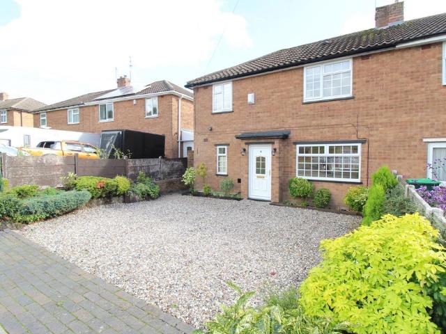 Yew Tree, WALSALL WS5 3 bed semi detached house to rent £1,100 pcm £254 pw