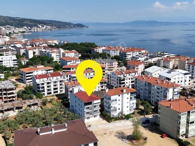yiğit Emlak Armutlu'dan*iskeleye Çok Yakın*kiralık 1+1