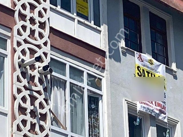 Yine * Zeybek*den Bozkurt Merkez * De 2+1 / 110.m2.3.balkonlu
