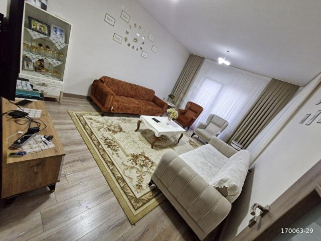 YILTAŞ GAYRİMENKUL DEN 3+1 ARAKAT SATILIK DAİRE