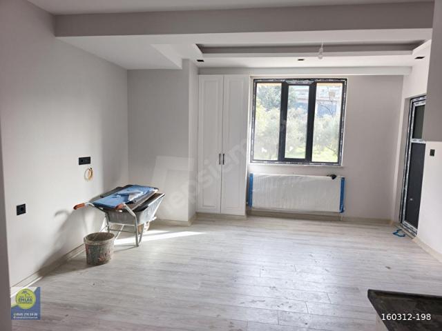 YILDIRIM EMLAKTAN YENİ YAPI MARAŞ PARK KARŞISI SATILIK 2+0 DAİRE