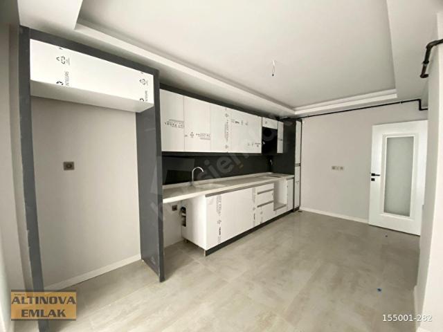 YILDIZTEPE'DE, 3+1, SIFIR, GÜNEYBATI CEPHELİ, KİLERLİ DAİRE!