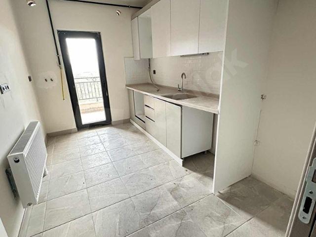 YILDIZKENT OSMANGAZİ TOKİLERDE SATILIK 2+1 ARAKAT DAİRE