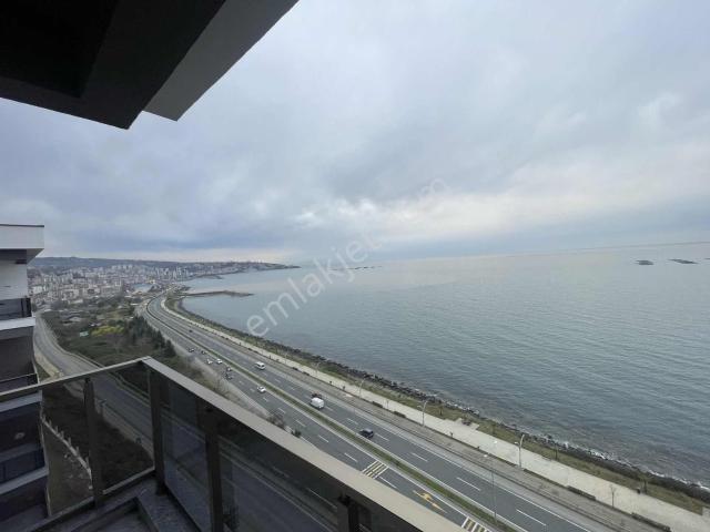 Yomra Kadırga 361 Sitesinde Satılık Fırsat 2+1 Daire