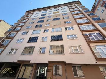 Yomra Sancak Mahallesi'nde Satılık Ferah 3+1 Daire