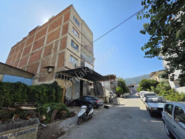 Yönter Emlak'tan Kurtuluş Mahallesi Merkezde Kiralık 2+1!