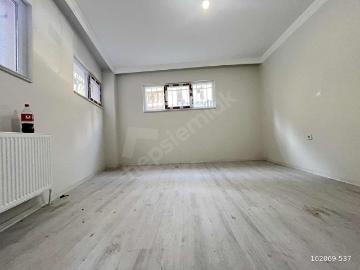 YOKUŞSUZZ ANNA CADDE 200 METRE GENİŞ KULANIŞLI 1+1 A'OTOPARKLI