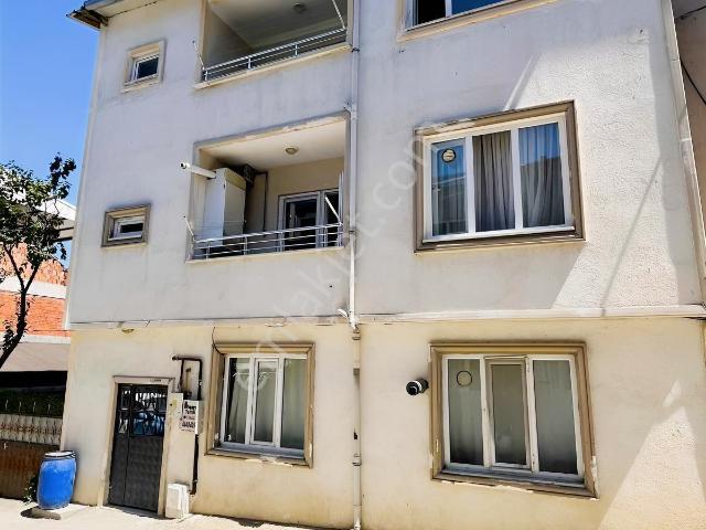 Yolçatı Da Satılık 3 Katlı Bina