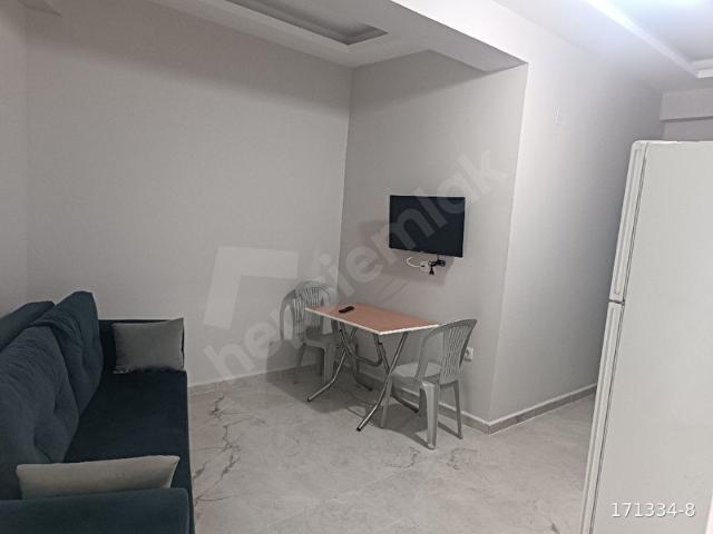 YOLCU EMLAK'TAN PALMİYE HASTANE ÜST KISMINDA KİRALIK 1+1SIFIR EŞYALI DAİRE