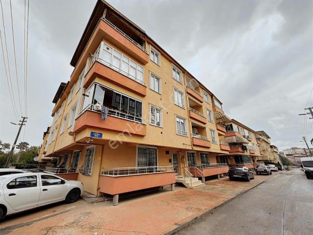 Yoldaş Emlaktan Güney Mah 5+1 Satılık Daire