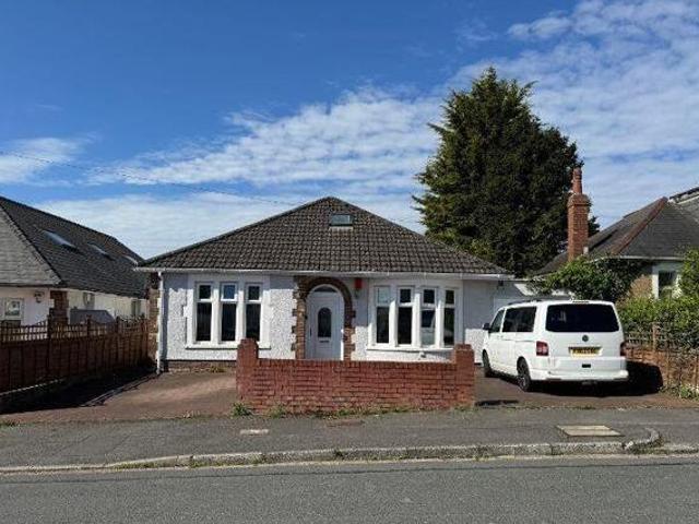 Yorath Road, Whitchurch, 3 Bedroom Detached