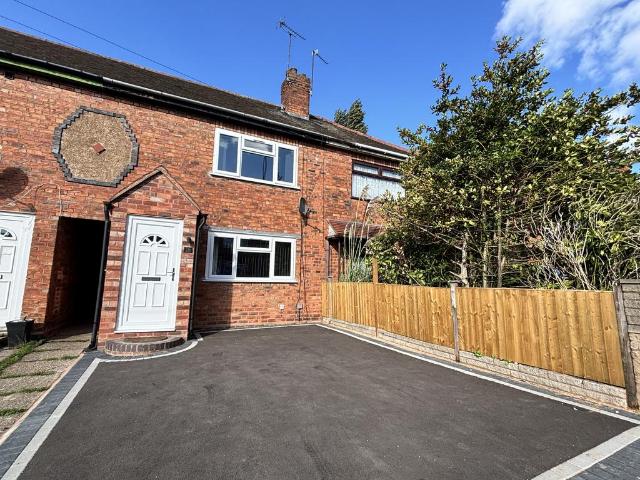 York Avenue, Walsall, WS2 3 bed house to rent £1,150 pcm £265 pw